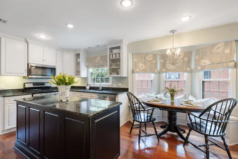 $850,000 | 29 Belcaro Circle, Nashville, TN 37215