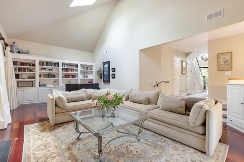 $850,000 | 29 Belcaro Circle, Nashville, TN 37215