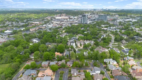 $850,000 | 29 Belcaro Circle, Nashville, TN 37215