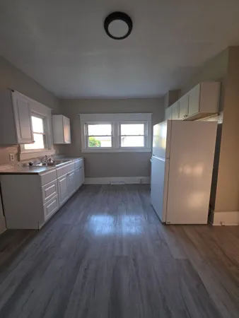 $1,100 | 420 Riverland Road Southeast, Unit A, Roanoke, VA 24014