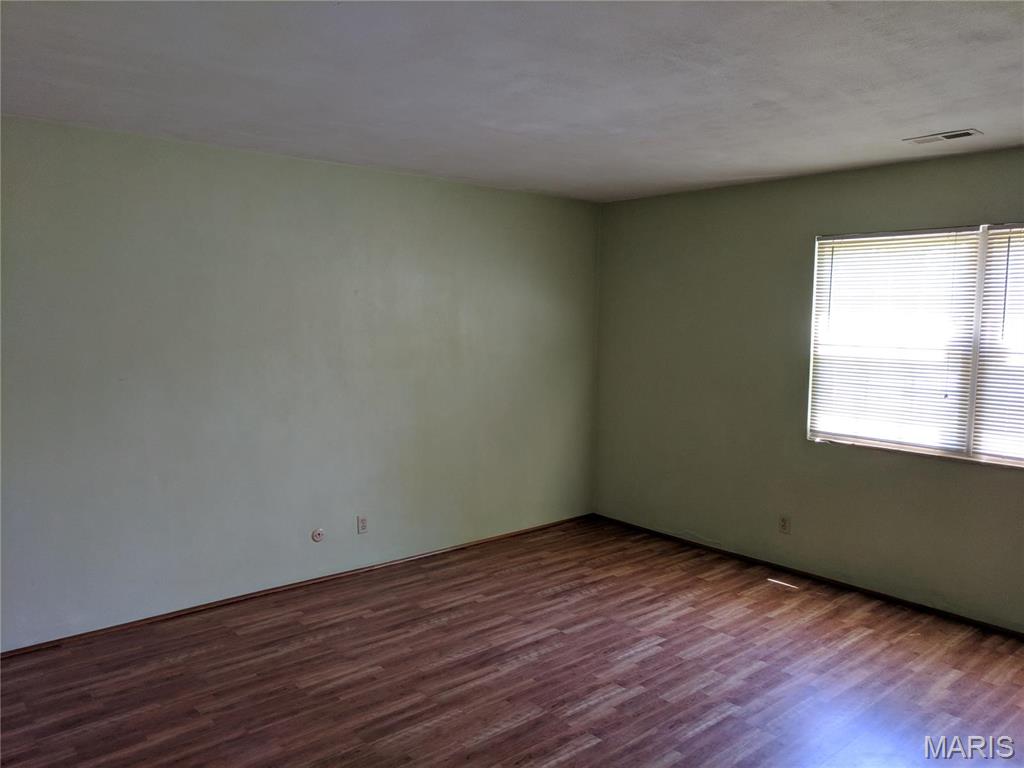 13 Innsbruck Lane Shiloh, IL 62221 - Photo 8 of 10 Gallery Image 8