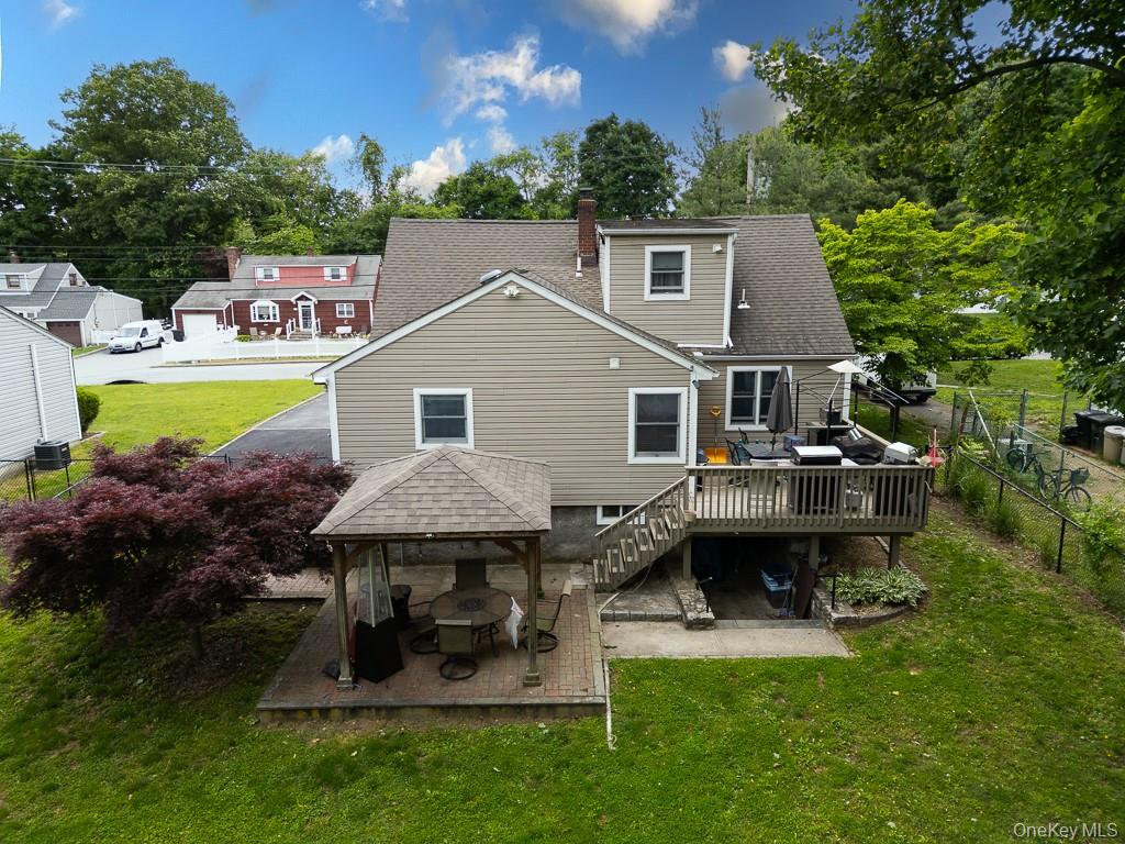 22 Oakbrook Road Ossining, NY 10562 - Photo 9 of 47