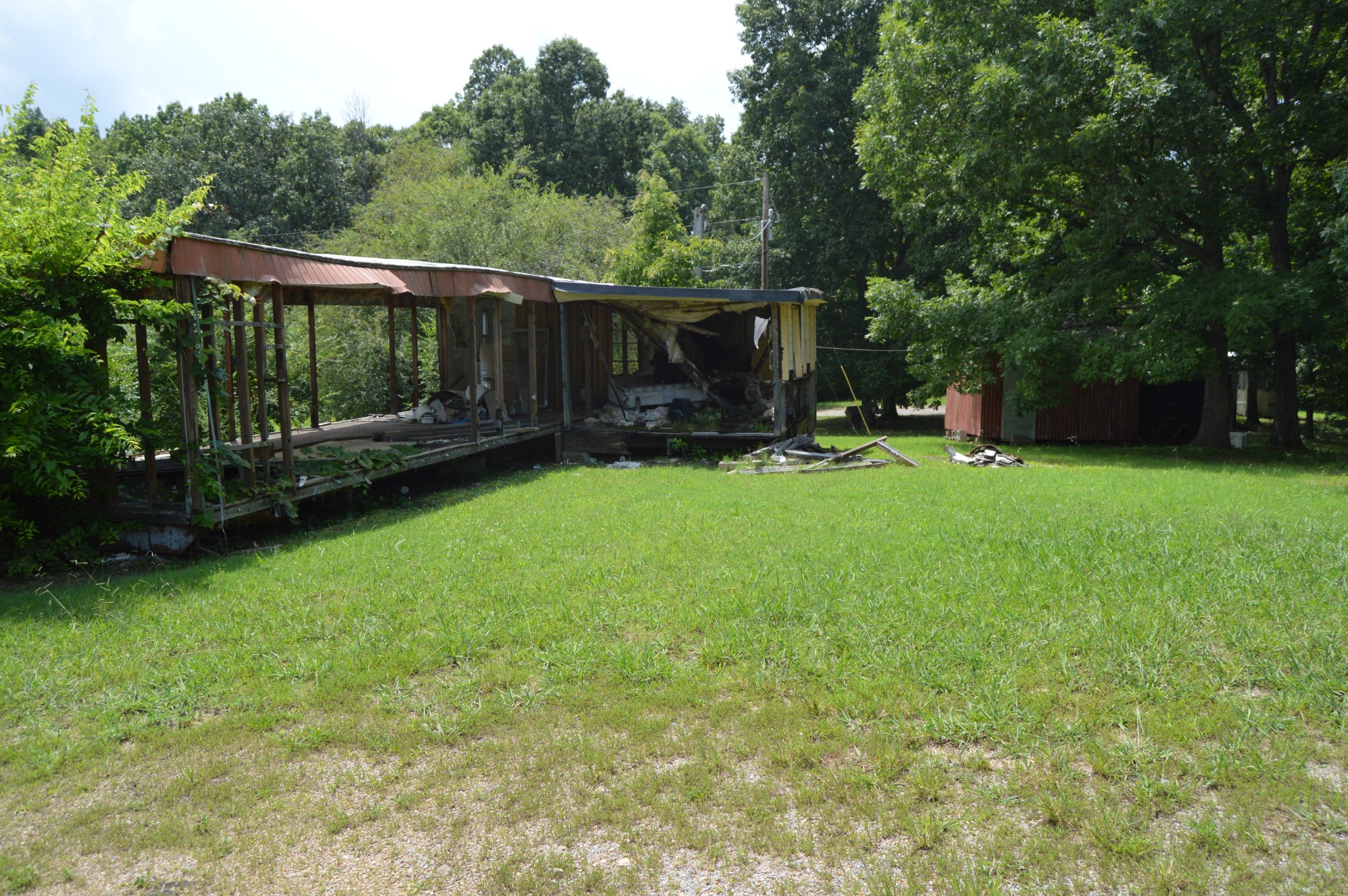 870 Brazzle Road Waverly, TN 37185 - Photo 12 of 20 Gallery Image 12