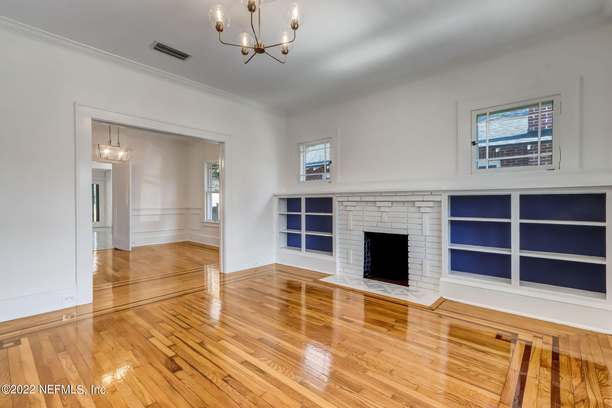 3629 Riverside Avenue Jacksonville, FL 32205 - Photo 5 of 30 Gorgeous Wood Floors