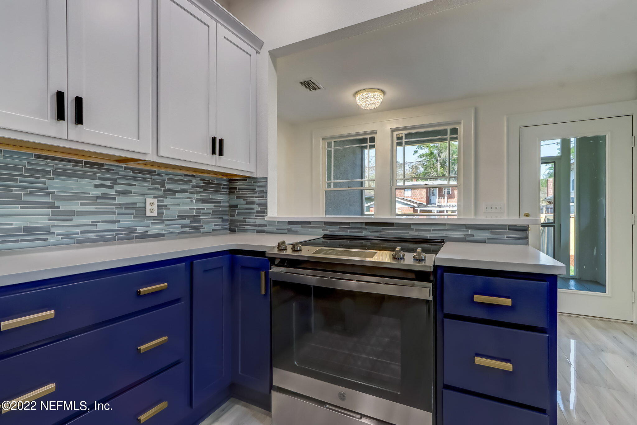 3629 Riverside Avenue Jacksonville, FL 32205 - Photo 10 of 30 New Stainless Appliances