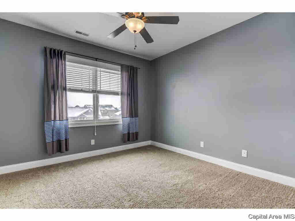 4839 Longfellow Drive Springfield, IL 62711 - Photo 24 of 36