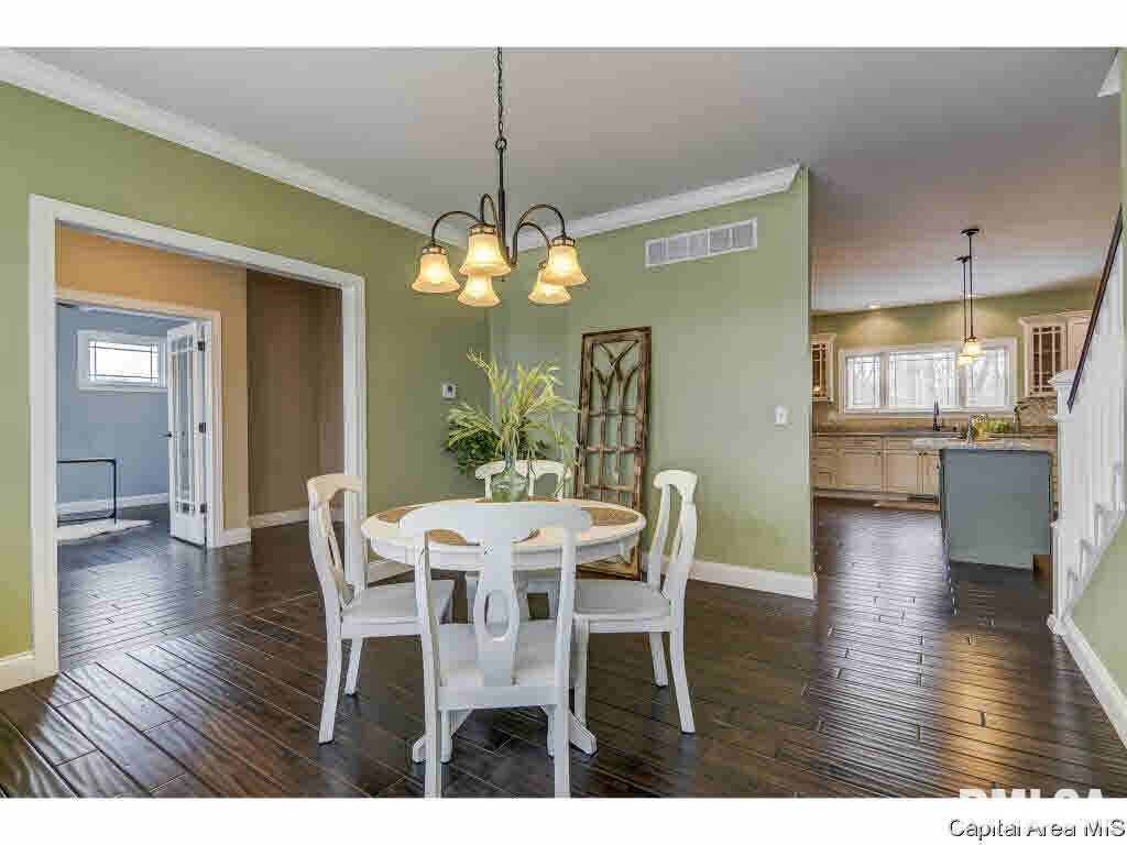 4839 Longfellow Drive Springfield, IL 62711 - Photo 3 of 36