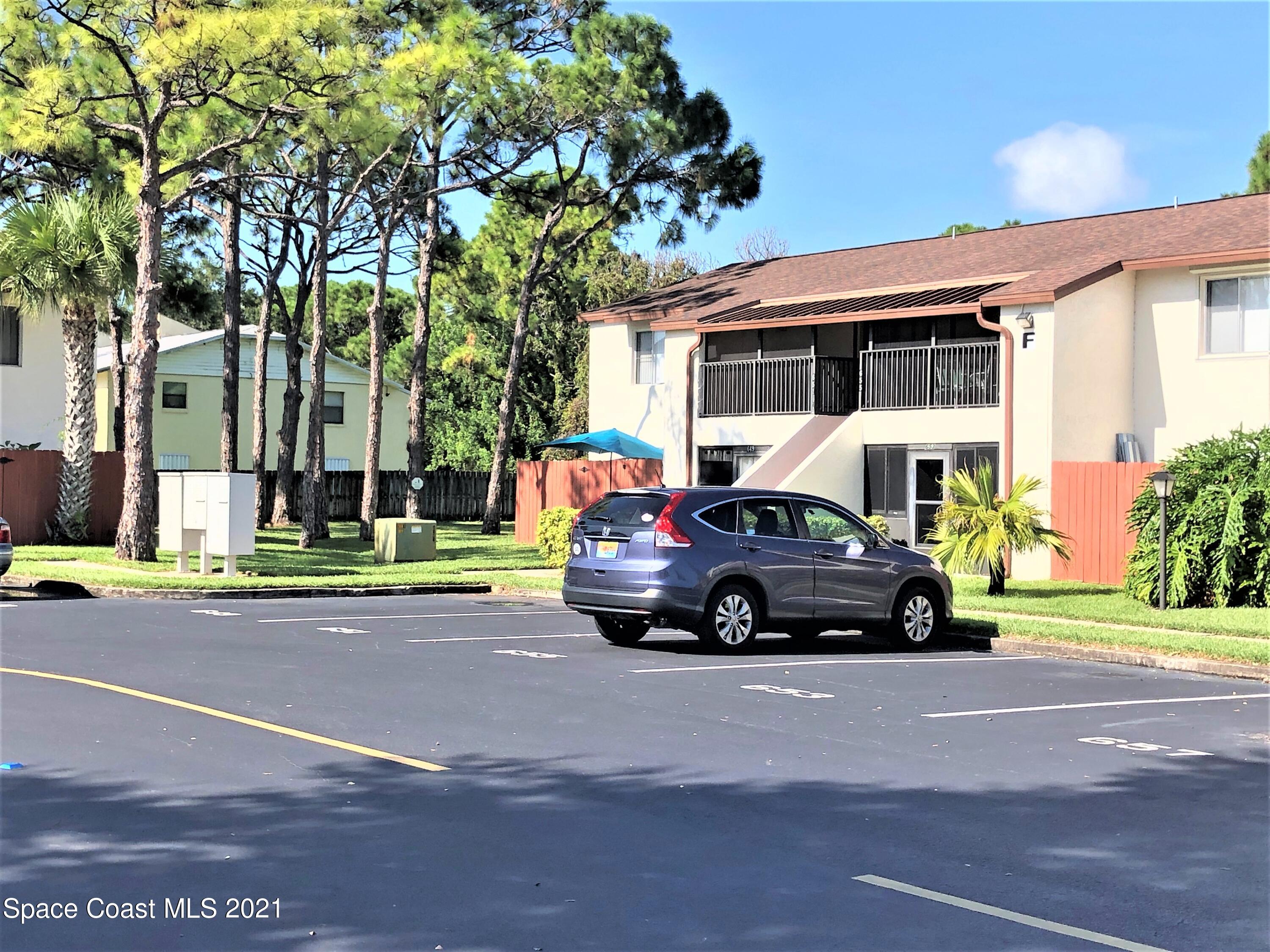 655 Ridge Club Drive, Unit 28 Melbourne, FL 32934 - Photo 1 of 12 655 Ridge Club