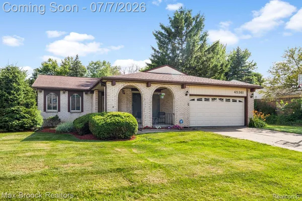 $374,900 | 45361 Indian Creek Drive, Canton, MI 48187