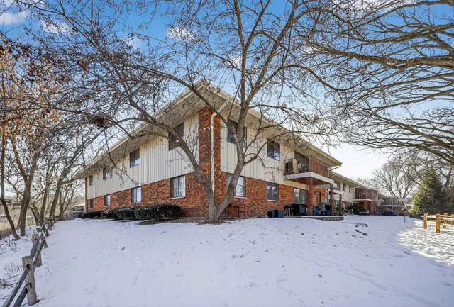 $230,000 | 6443 Bridge, Unit 101, Madison, WI 53713