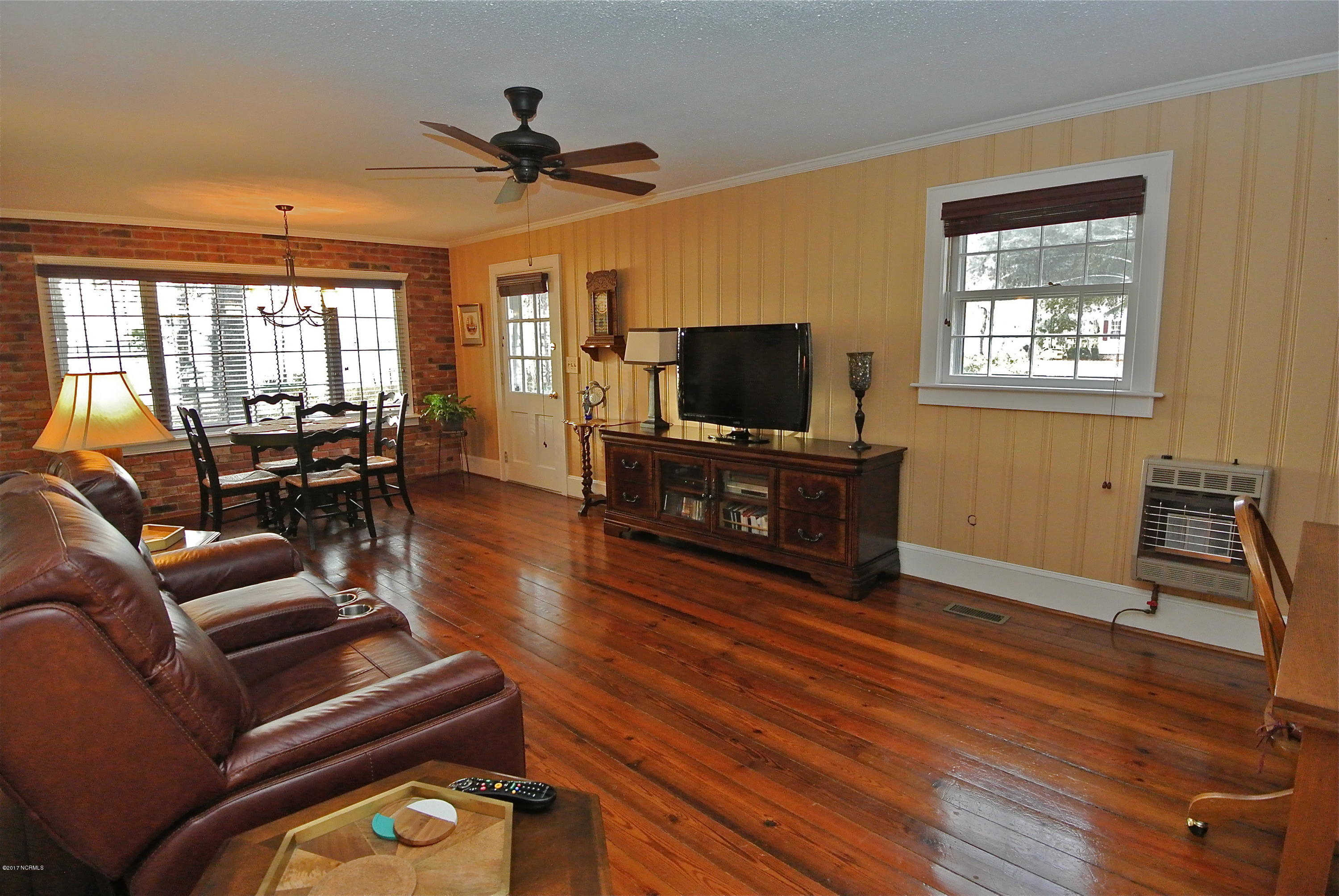 135 Bernhurst Road New Bern, NC 28560 - Photo 56 of 117 Stunning Hardwood Floors.