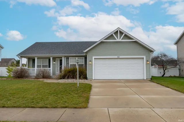 $389,900 | 501 Shepherds Cove Drive, Osceola, IN 46561