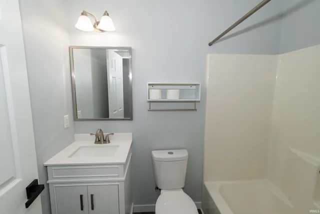 $389,900 | 501 Shepherds Cove Drive, Osceola, IN 46561