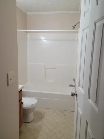 $1,400 | 37 Evergreen Avenue, Unit B, St. Augustine, FL 32084