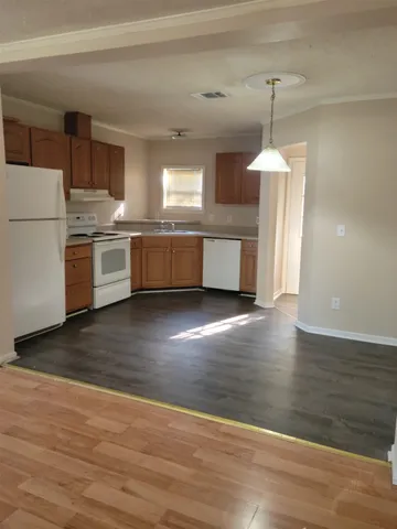 $1,400 | 37 Evergreen Avenue, Unit B, St. Augustine, FL 32084