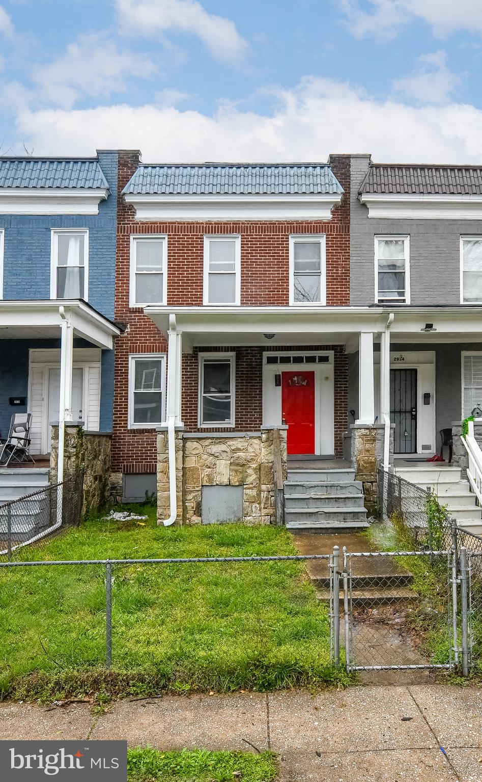 2916 Ridgewood Avenue Baltimore, MD 21215 - Photo 1 of 35