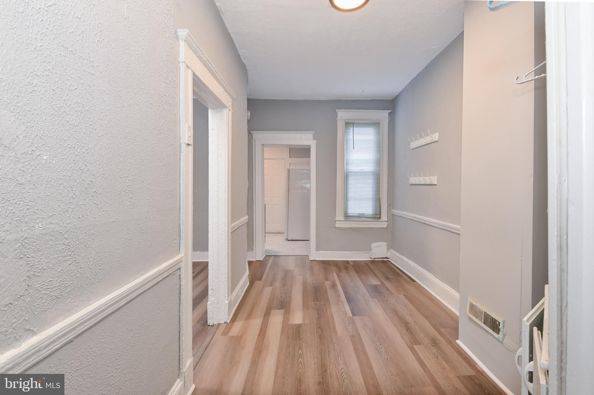 2916 Ridgewood Avenue Baltimore, MD 21215 - Photo 13 of 35