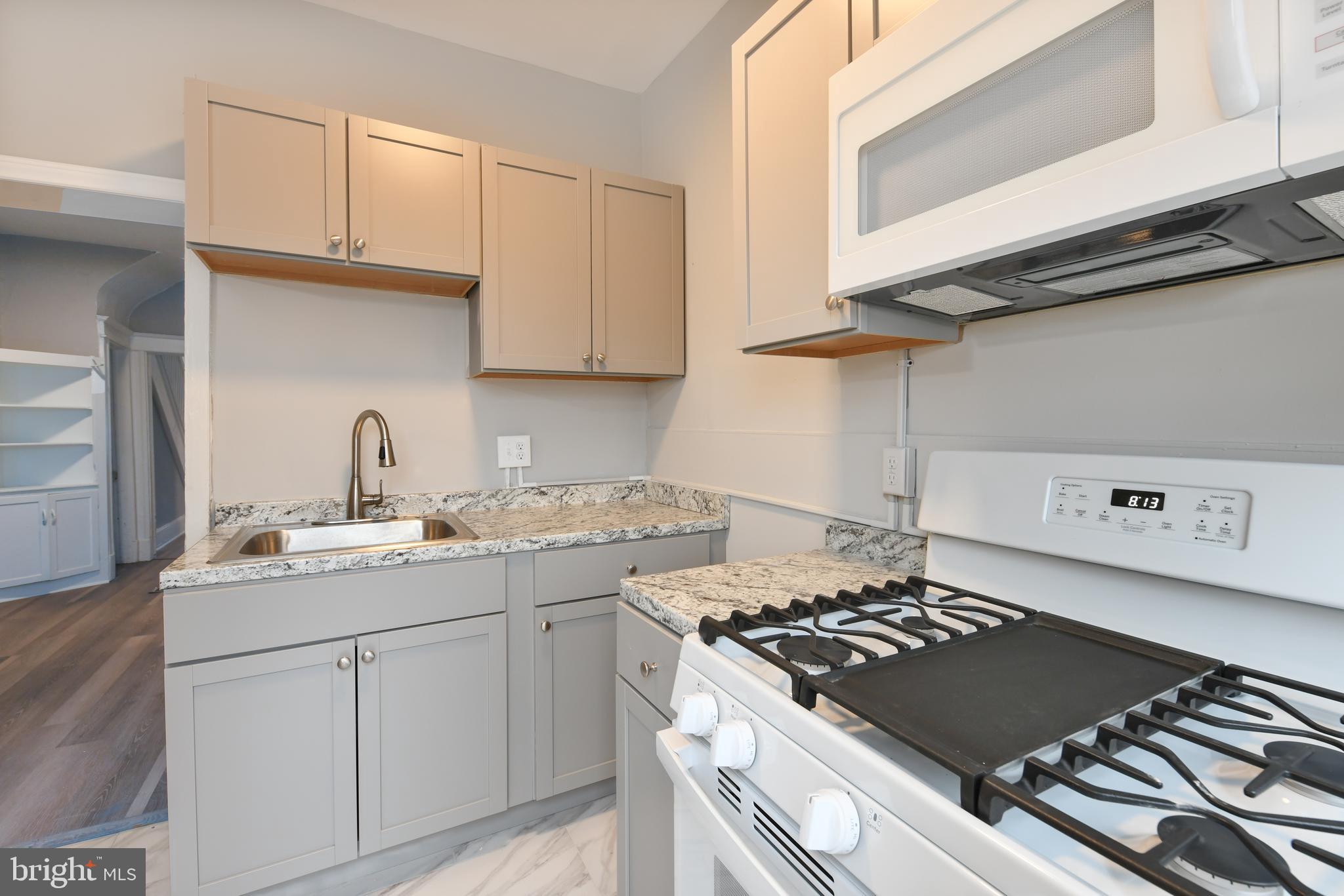 2916 Ridgewood Avenue Baltimore, MD 21215 - Photo 14 of 35