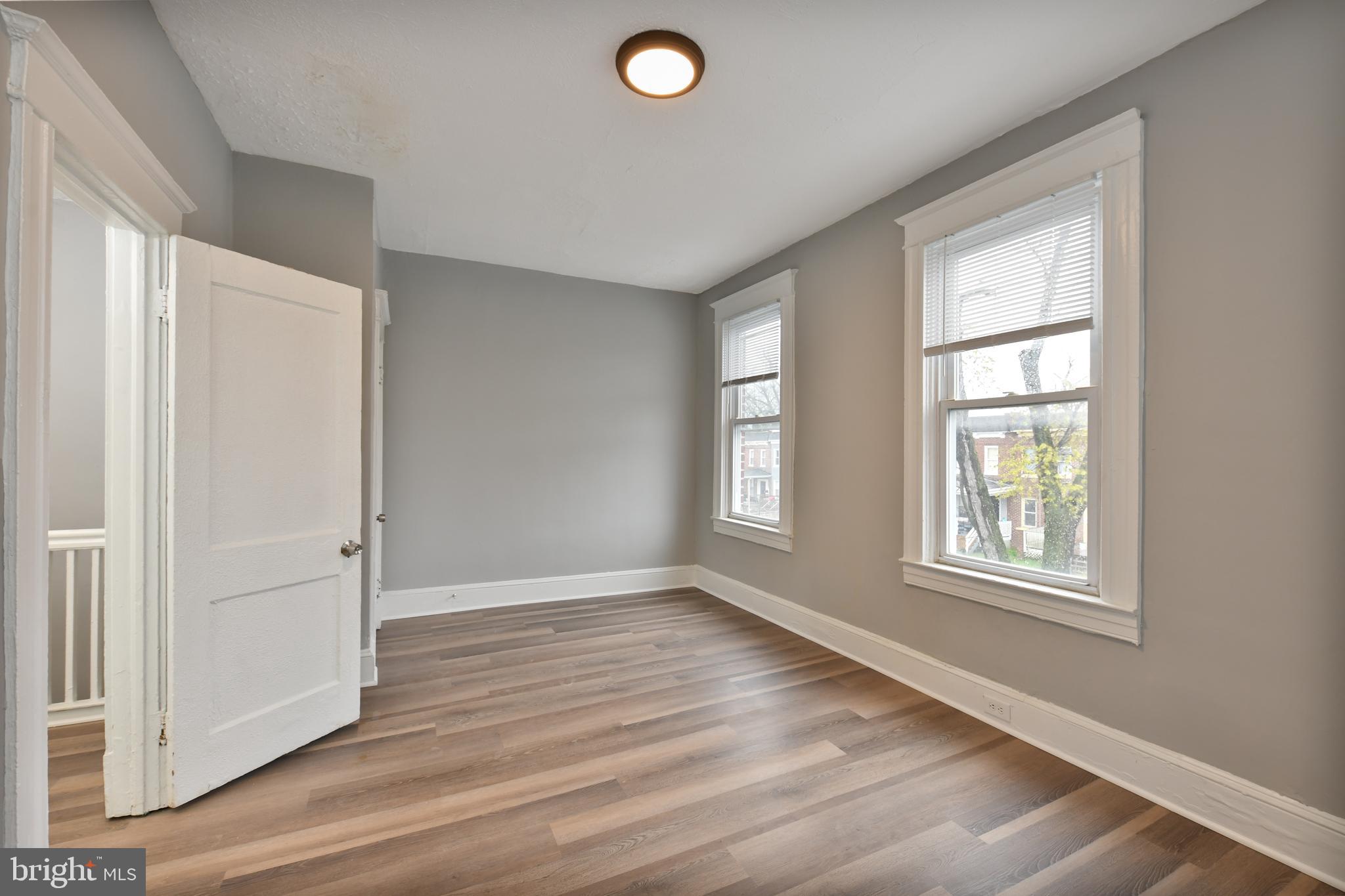2916 Ridgewood Avenue Baltimore, MD 21215 - Photo 18 of 35
