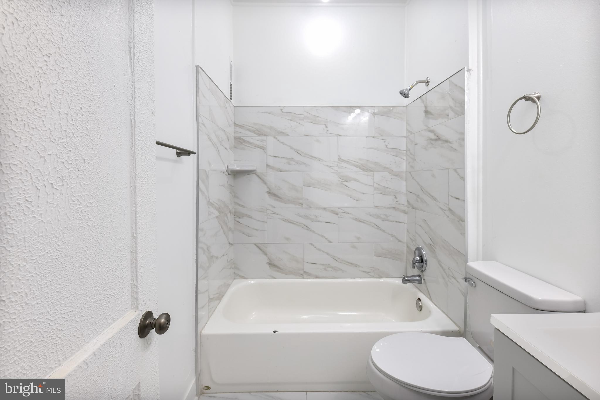 2916 Ridgewood Avenue Baltimore, MD 21215 - Photo 21 of 35