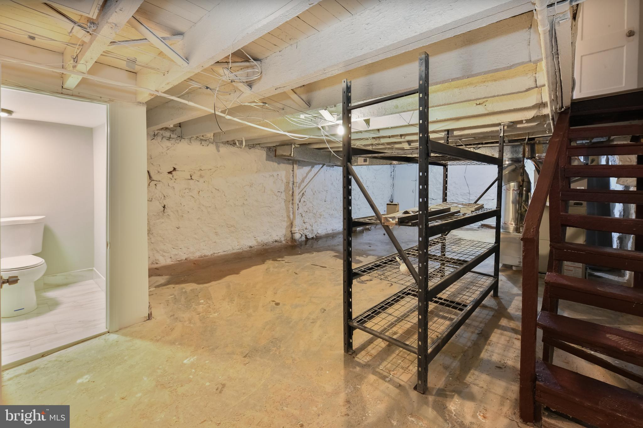 2916 Ridgewood Avenue Baltimore, MD 21215 - Photo 28 of 35