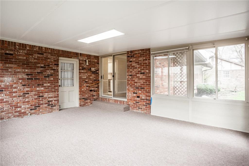 8202 Taunton Road Indianapolis, IN 46260 - Photo 15 of 25 Gallery Image 15