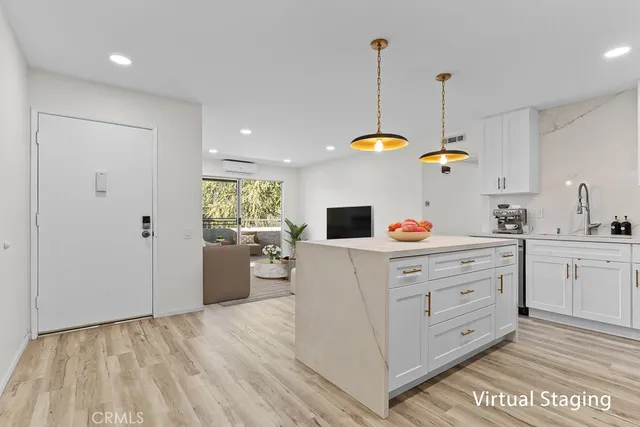 $3,200 | 21921 Rimhurst Drive, Unit 128, Lake Forest, CA 92630