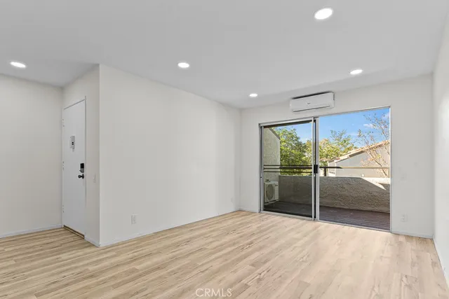 $3,200 | 21921 Rimhurst Drive, Unit 128, Lake Forest, CA 92630