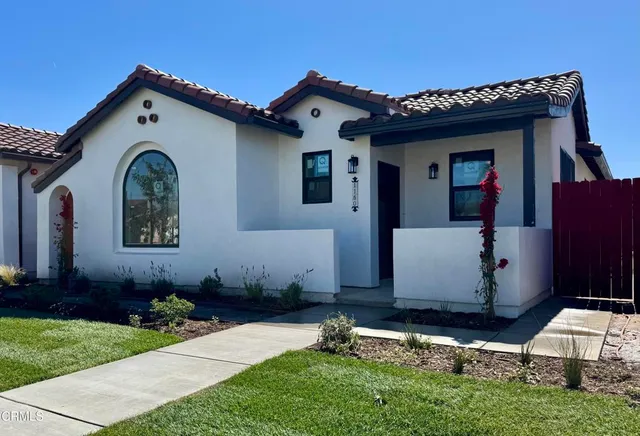 $859,500 | 1160 West 1st Street, Oxnard, CA 93030