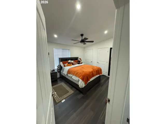 $99,999 | 13055 Southeast Stark Street, Unit 39, Portland, OR 97233