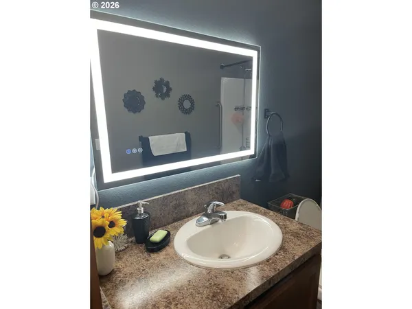 $89,999 | 13055 Southeast Stark Street, Unit 39, Portland, OR 97233