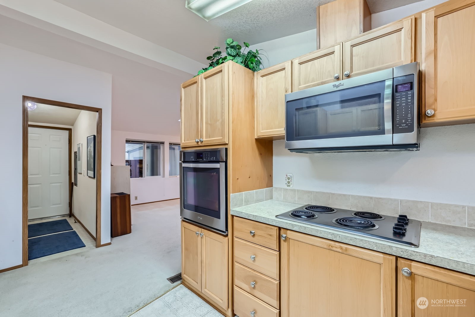 23825 15th Avenue Southeast, Unit 317 Bothell, WA 98021 - Photo 9 of 25 Gallery Image 9