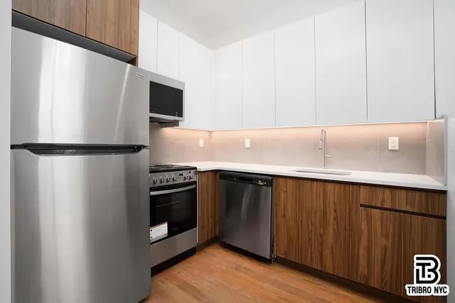 $5,500 | 92 Manhattan Avenue, Unit 4 | Williamsburg