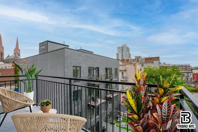 $5,500 | 92 Manhattan Avenue, Unit 4 | Williamsburg