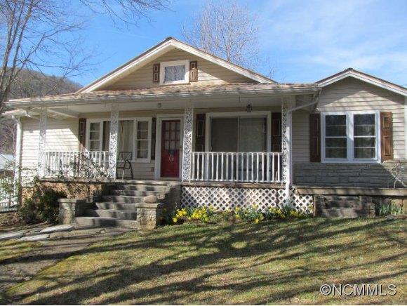 187 Odoms Chapel Road Bakersville, NC 28705 - Photo 10 of 16 Gallery Image 10
