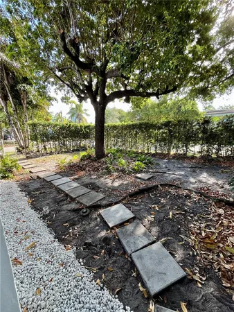 $4,250 | 200 Frow Avenue, Coral Gables, FL 33133