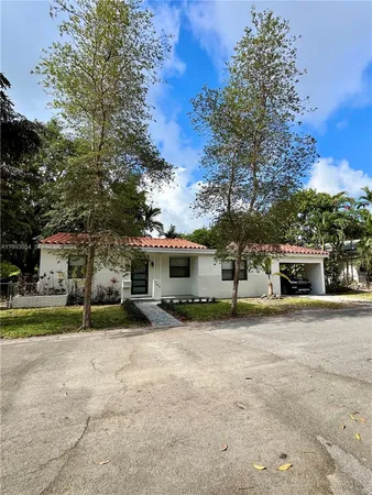 $4,250 | 200 Frow Avenue, Coral Gables, FL 33133