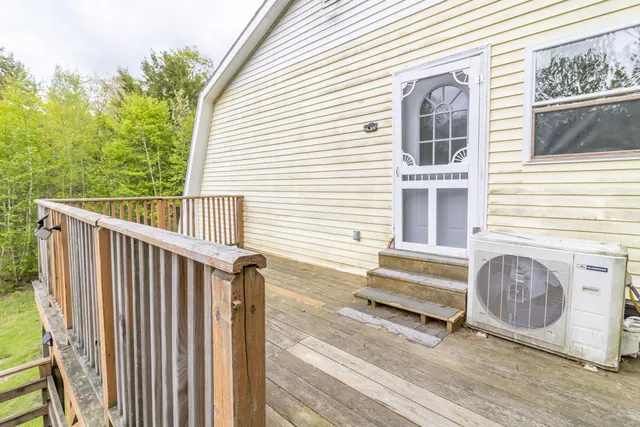 $1,500,000 | 2881-2893 Ohio Street, Glenburn, ME 04401