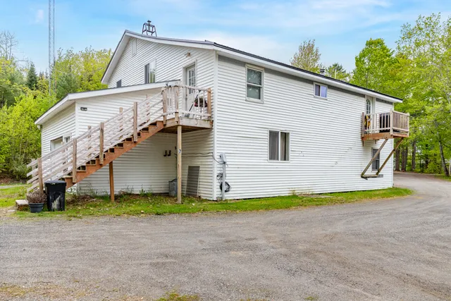 $1,500,000 | 2881-2893 Ohio Street, Glenburn, ME 04401