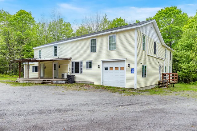 $1,500,000 | 2881-2893 Ohio Street, Glenburn, ME 04401
