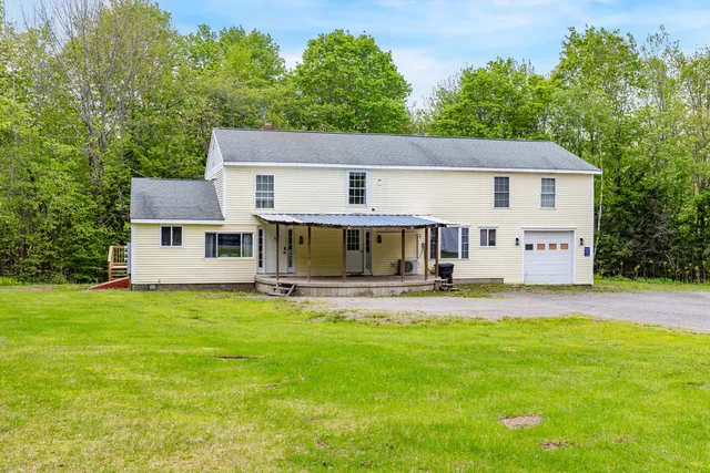 $1,500,000 | 2881-2893 Ohio Street, Glenburn, ME 04401