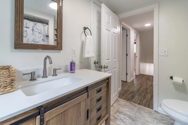 $1,500,000 | 2881-2893 Ohio Street, Glenburn, ME 04401