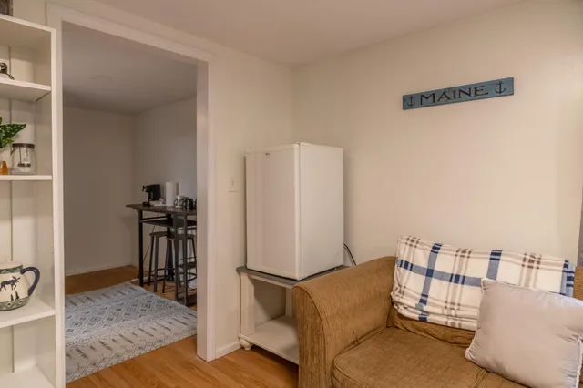 $1,500,000 | 2881-2893 Ohio Street, Glenburn, ME 04401