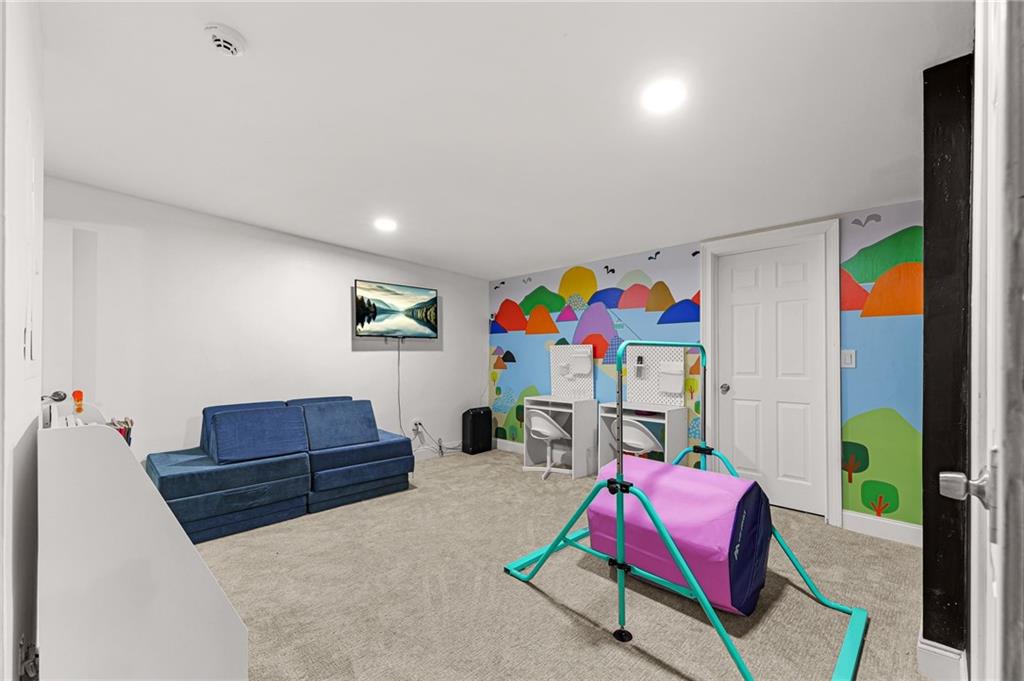 376 Lum Crowe Road Roswell, GA 30075 - Photo 48 of 65 Gallery Image 48