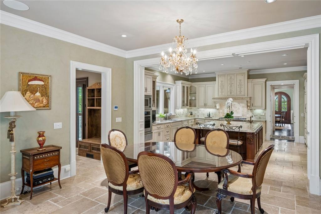 72 Blackland Road Northwest Atlanta, GA 30342 - Photo 40 of 137