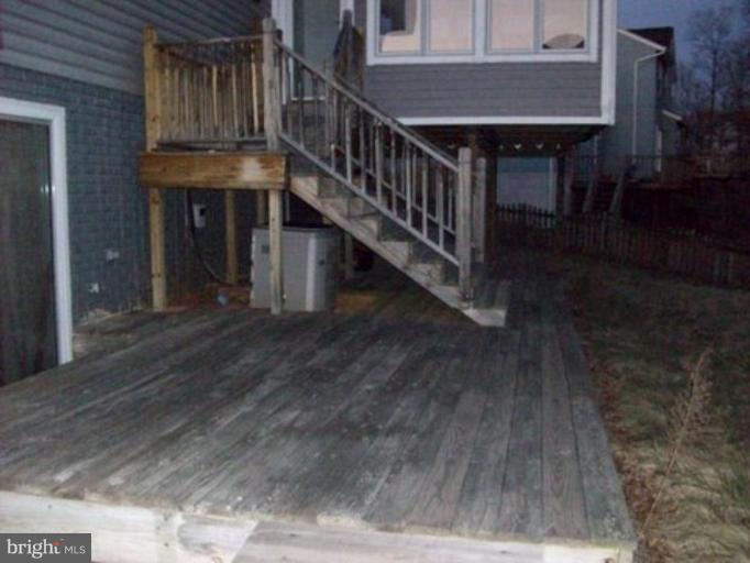 800 Potomac Ridge Court Sterling, VA 20164 - Photo 26 of 28 Deck - View from