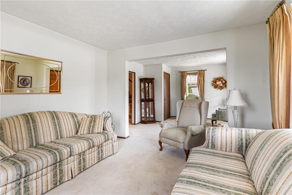 415 Pleasant Valley Road Bulger, PA 15019 - Photo 10 of 45 Gallery Image 10