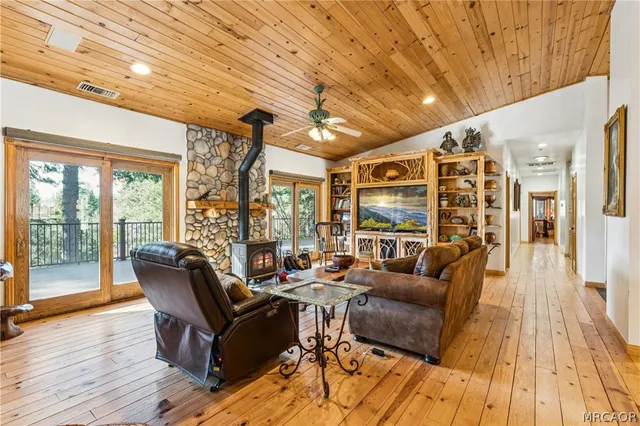 $1,699,000 | 268 Cedarbrook Drive, Twin Peaks, CA 92391