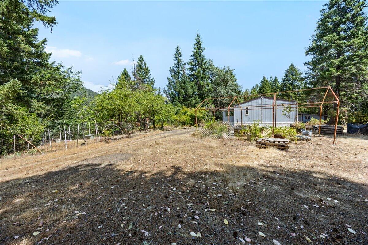 197 Gold Canyon Road Selma, OR 97538 - Photo 17 of 22 Garden area behind home.
