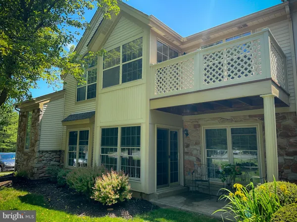 $2,250 | 1116 Foxmeadow Drive, Unit CONDO 1116, Royersford, PA 19468